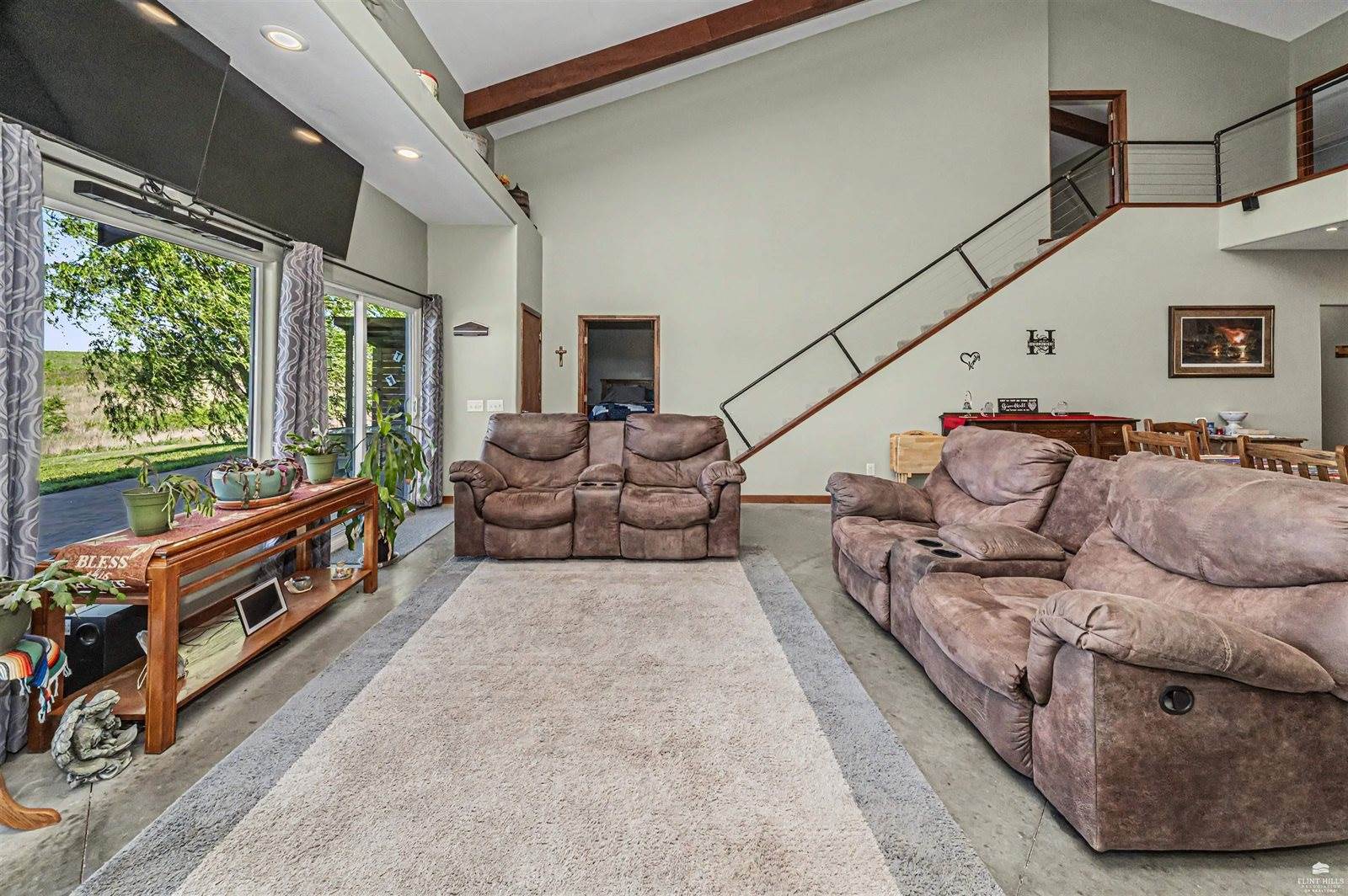 1887 2600 Avenue, Chapman, KS 67431