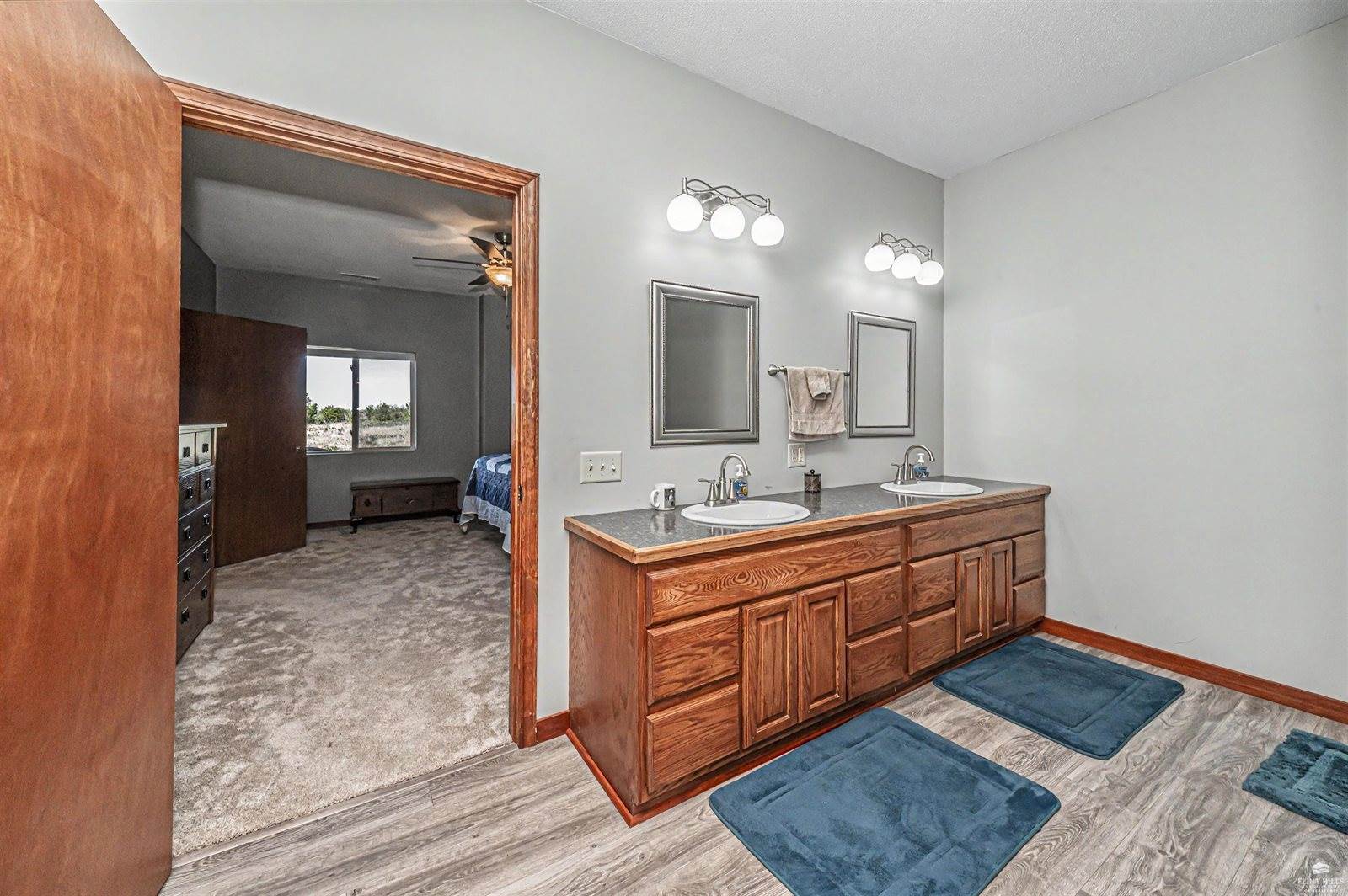 1887 2600 Avenue, Chapman, KS 67431