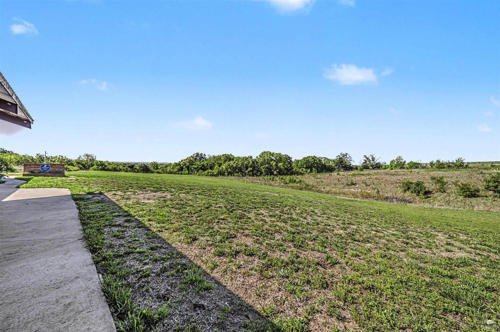 1887 2600 Avenue, Chapman, KS 67431