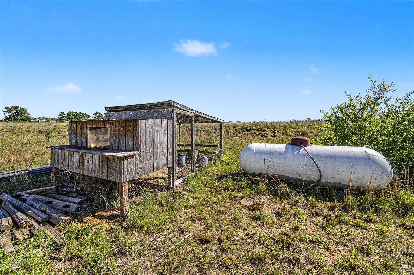 1887 2600 Avenue, Chapman, KS 67431