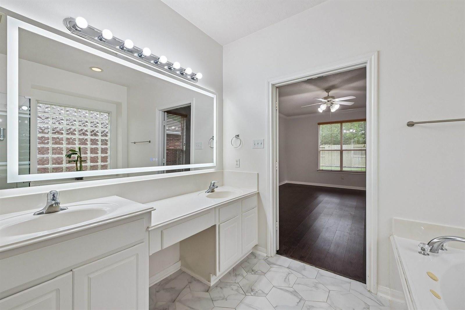 20903 Ochre Willow Trail, Cypress, TX 77433