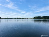 4204 Arbor Court SE, Lacey, WA 98503