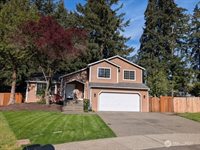 4204 Arbor Court SE, Lacey, WA 98503