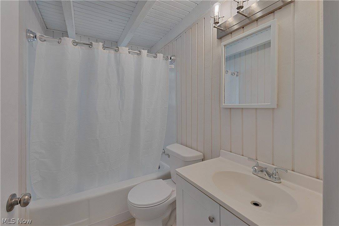 4365 Burkey Road, Austintown, OH 44515