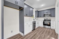 421 Sherwood Dr, McMinnville, TN 37110