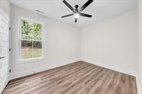 421 Sherwood Dr, McMinnville, TN 37110