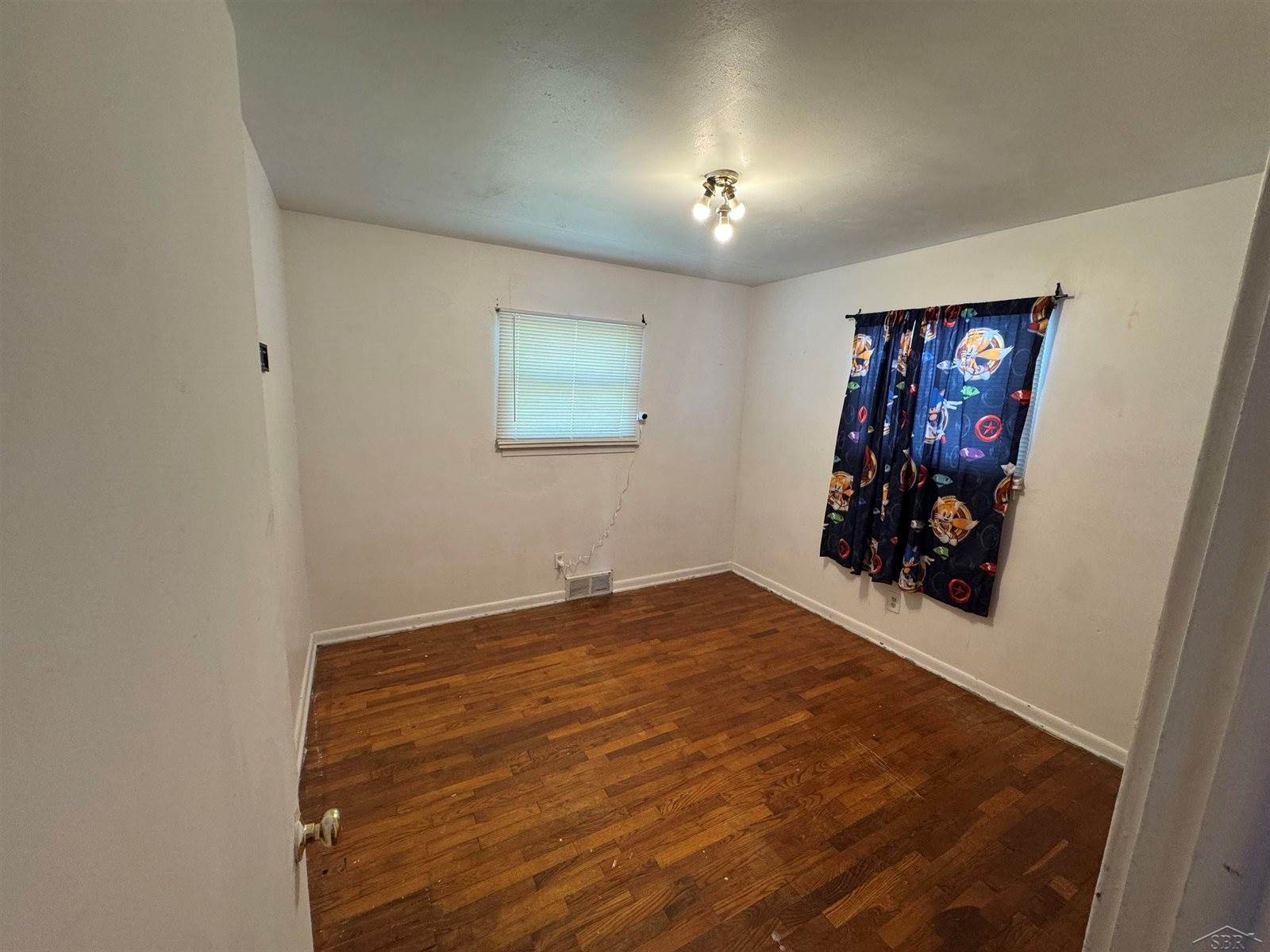4015 Hess Avenue, Saginaw, MI 48601