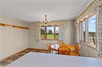 808 N Walnut Avenue, Marshfield, WI 54449