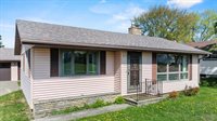 808 N Walnut Avenue, Marshfield, WI 54449