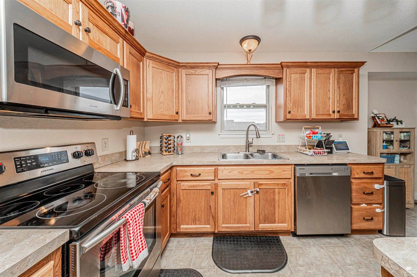 1116 Meadowbrooke Lane, Junction City, KS 66441