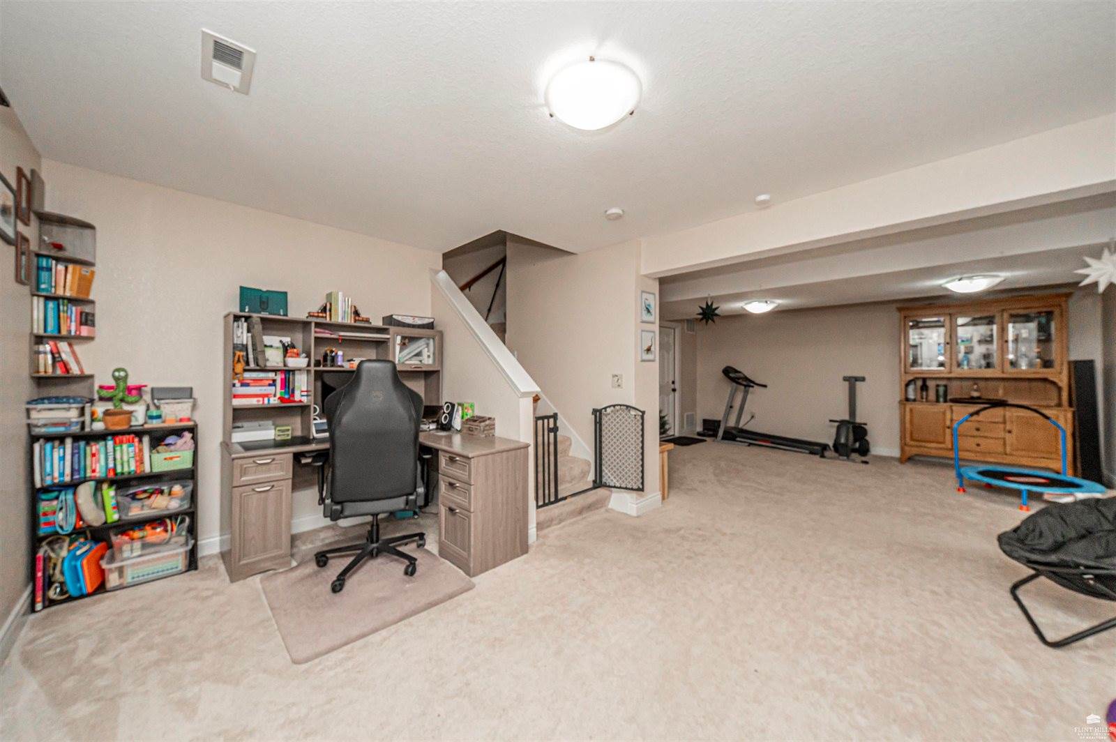 1116 Meadowbrooke Lane, Junction City, KS 66441