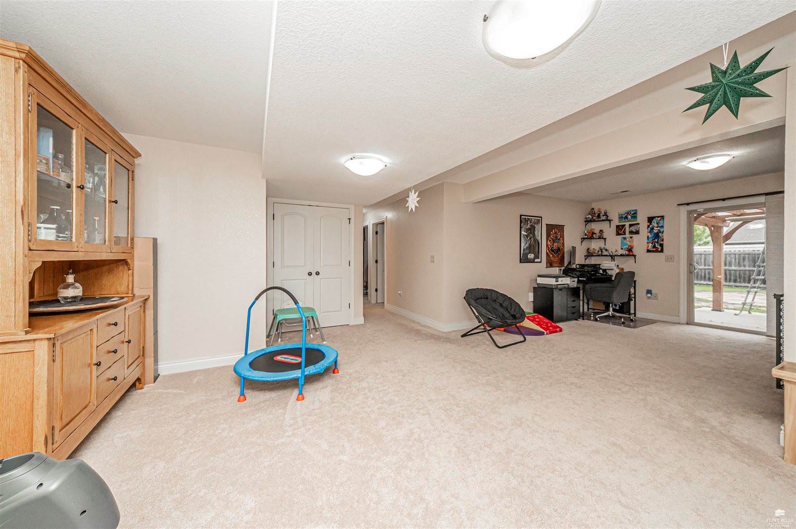 1116 Meadowbrooke Lane, Junction City, KS 66441