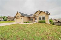 1116 Meadowbrooke Lane, Junction City, KS 66441