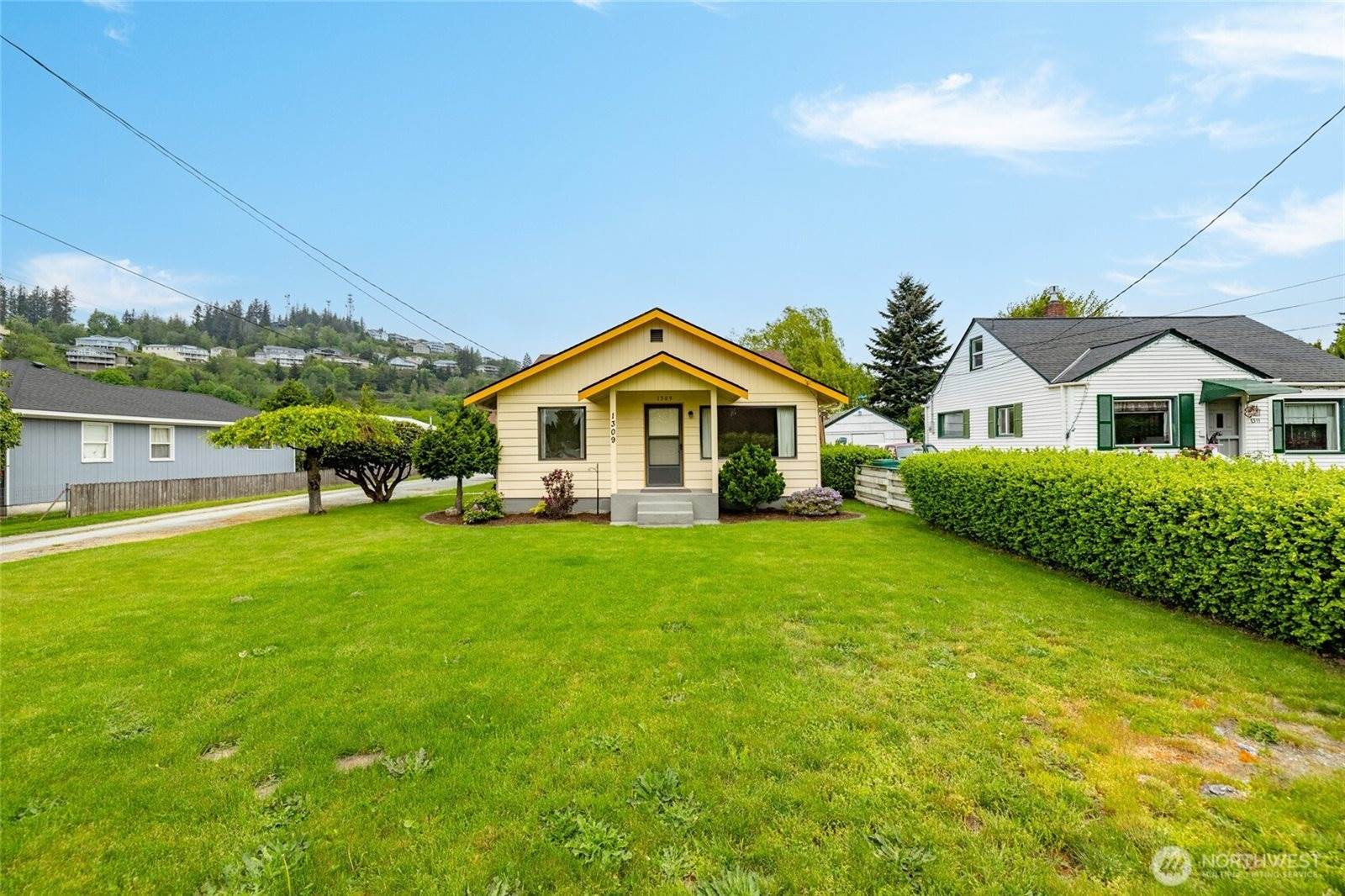 1309 State Rt 20, Burlington, WA 98233