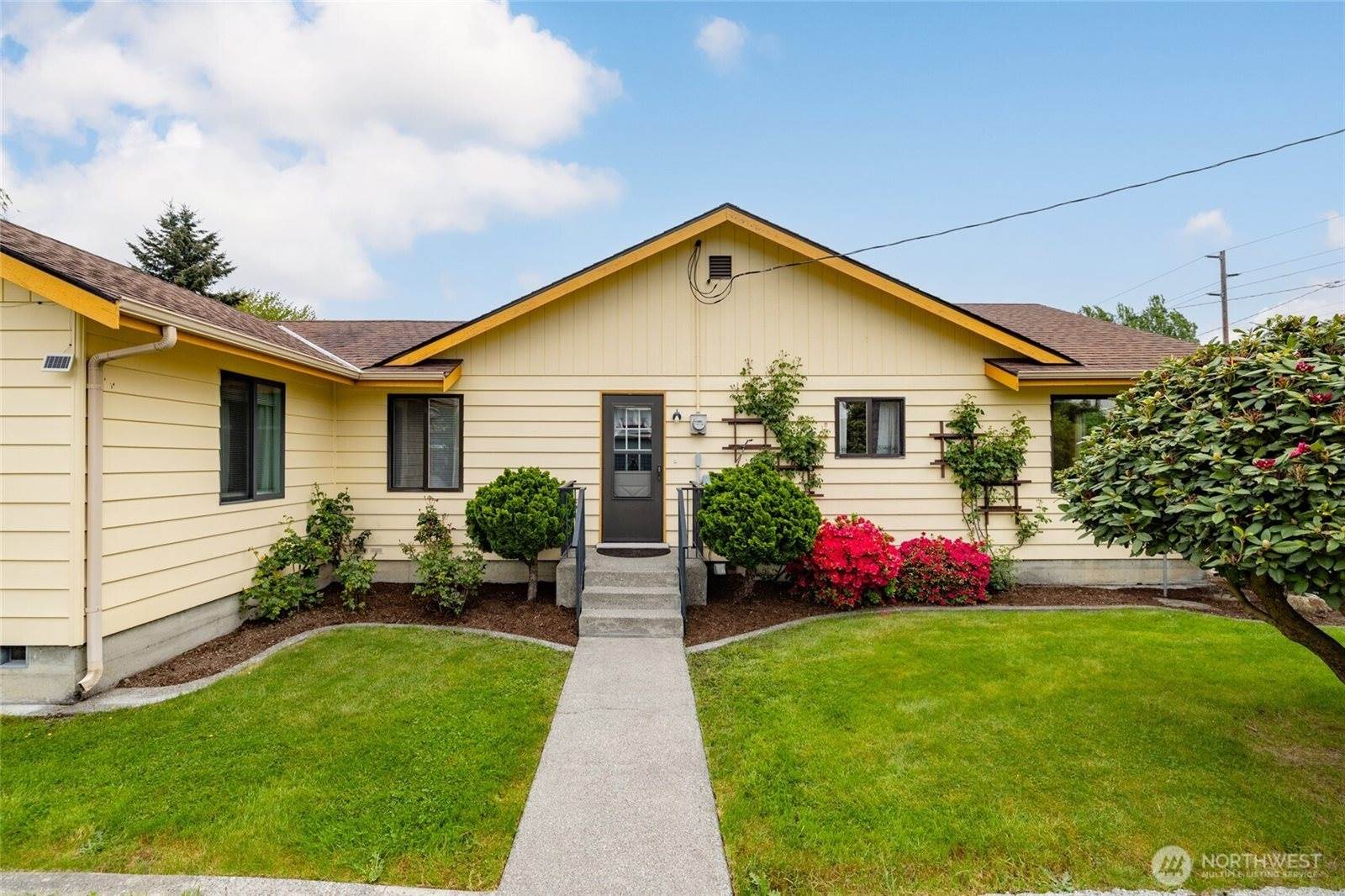 1309 State Rt 20, Burlington, WA 98233