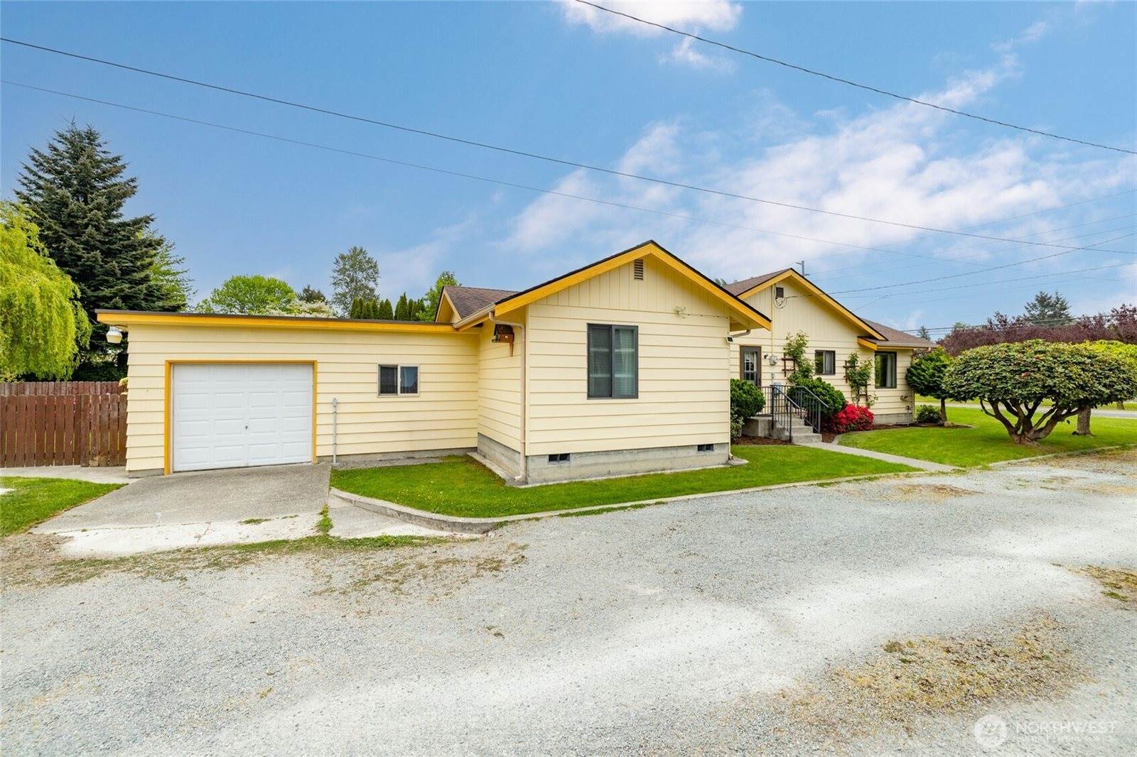 1309 State Rt 20, Burlington, WA 98233