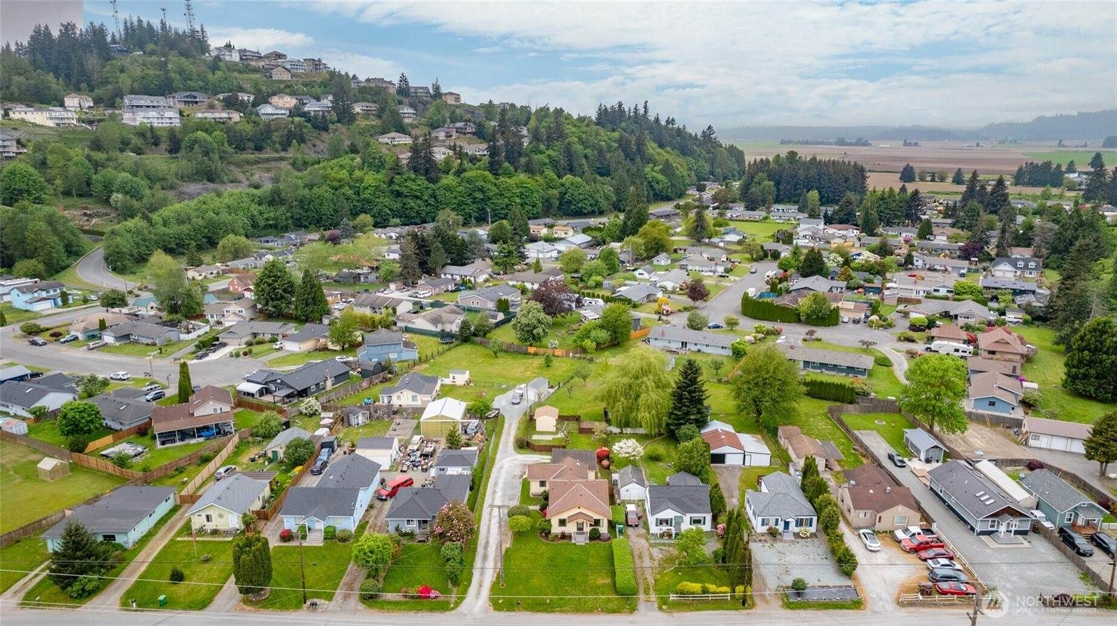 1309 State Rt 20, Burlington, WA 98233