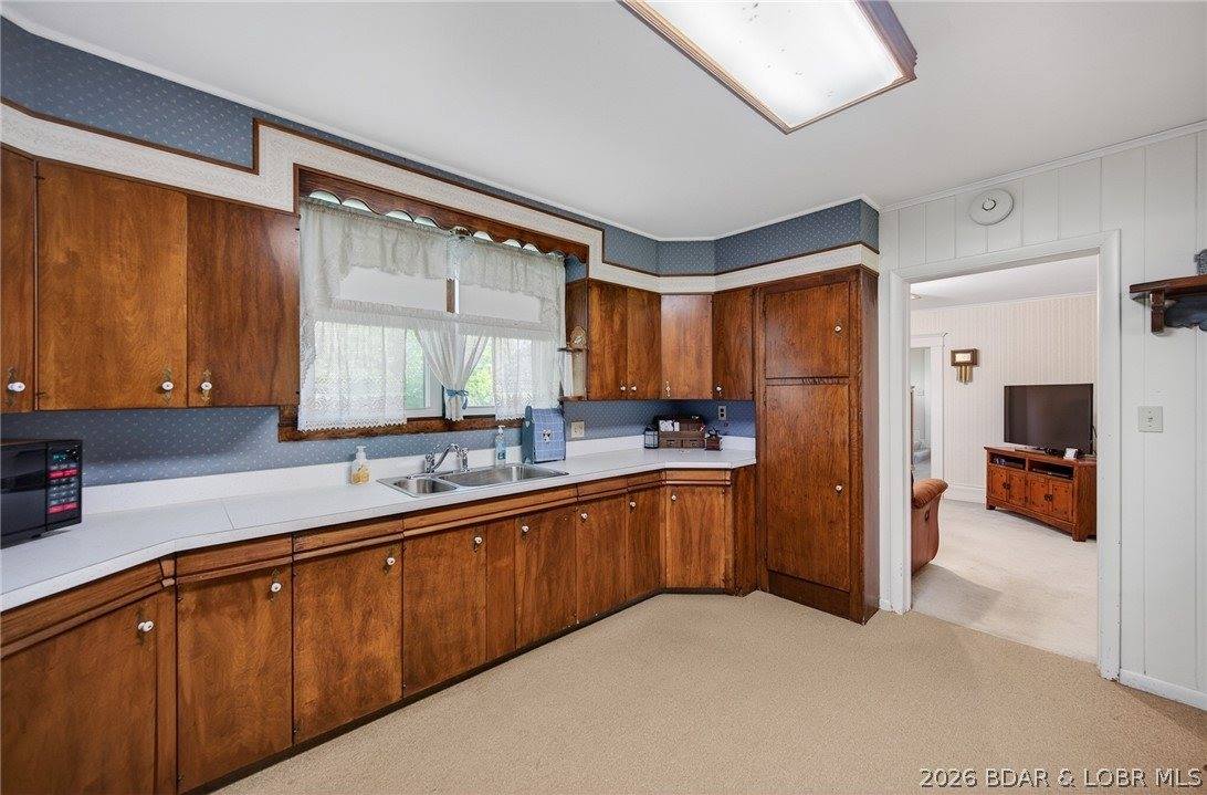 601 E Newton Street, Eldon, MO 65026