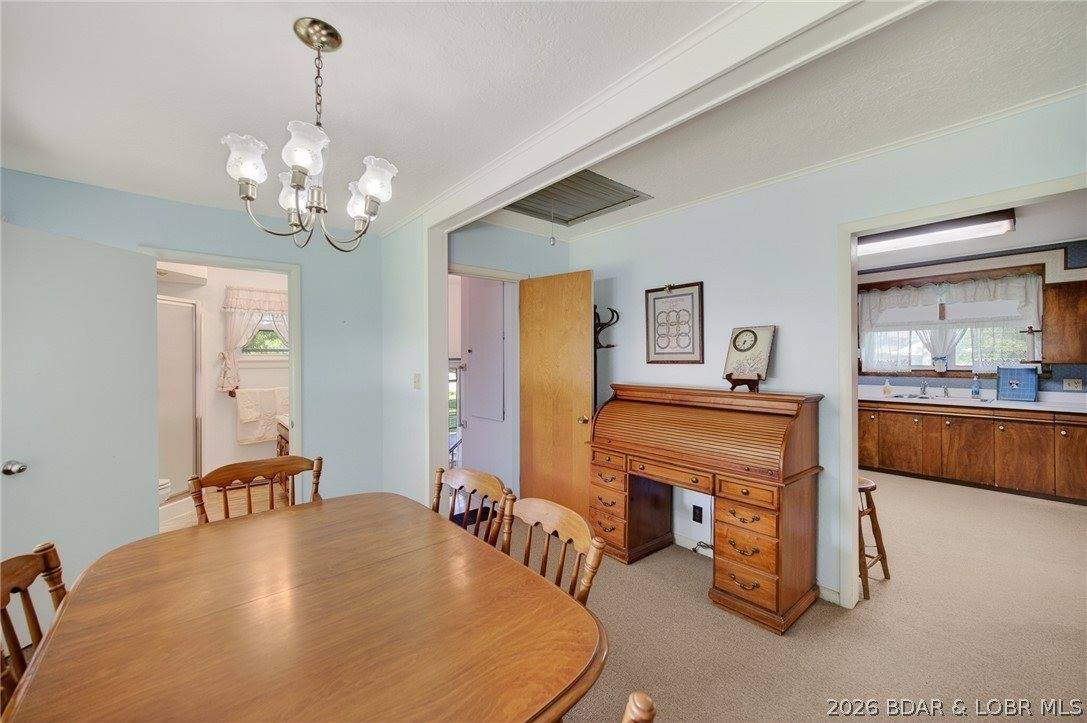 601 E Newton Street, Eldon, MO 65026