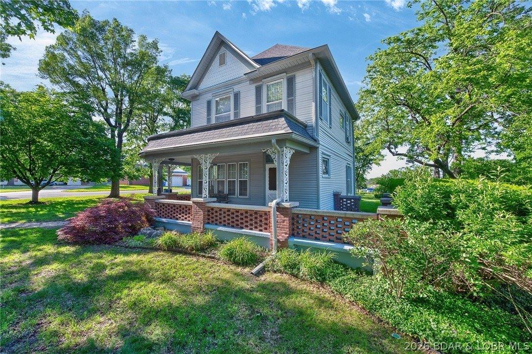 601 E Newton Street, Eldon, MO 65026