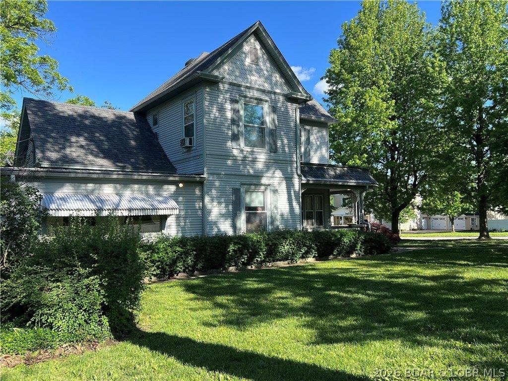 601 E Newton Street, Eldon, MO 65026