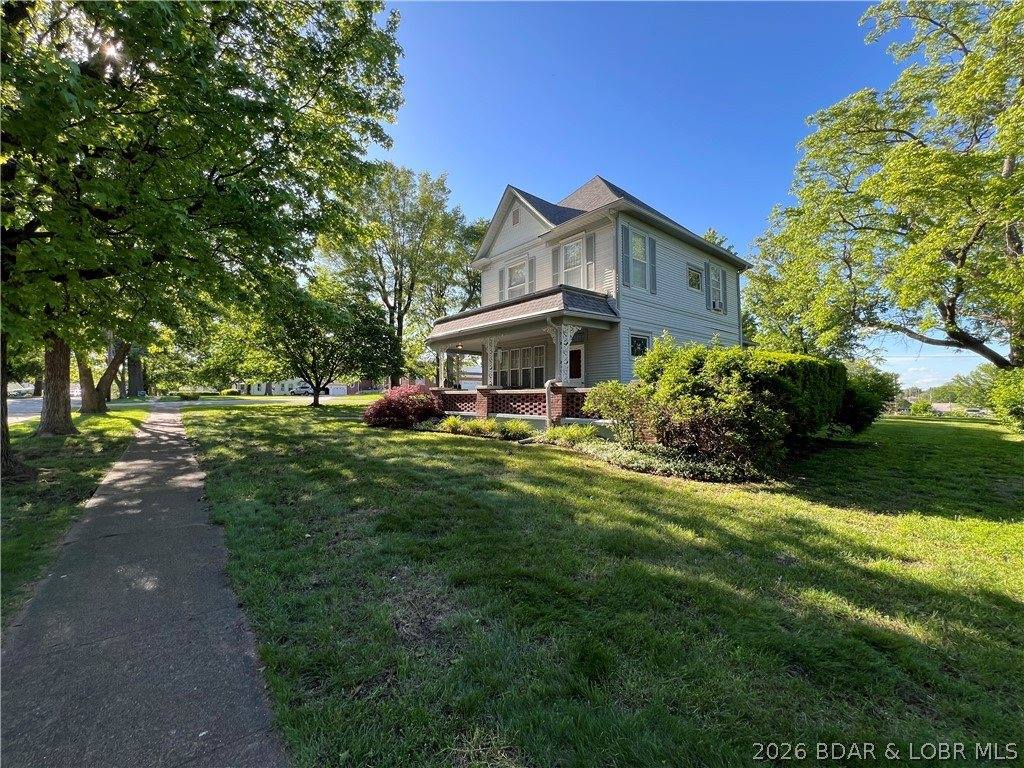 601 E Newton Street, Eldon, MO 65026
