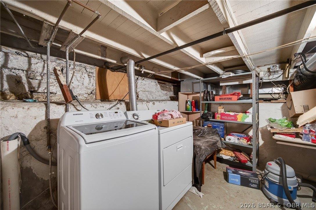 601 E Newton Street, Eldon, MO 65026