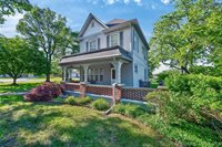 601 E Newton Street, Eldon, MO 65026