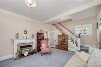 601 E Newton Street, Eldon, MO 65026