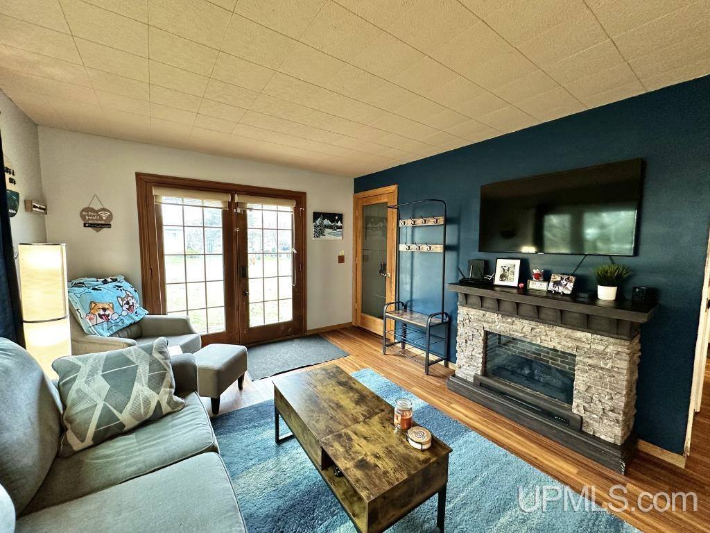 819 Clark Street, Marquette, MI 49855