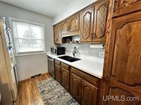 819 Clark Street, Marquette, MI 49855