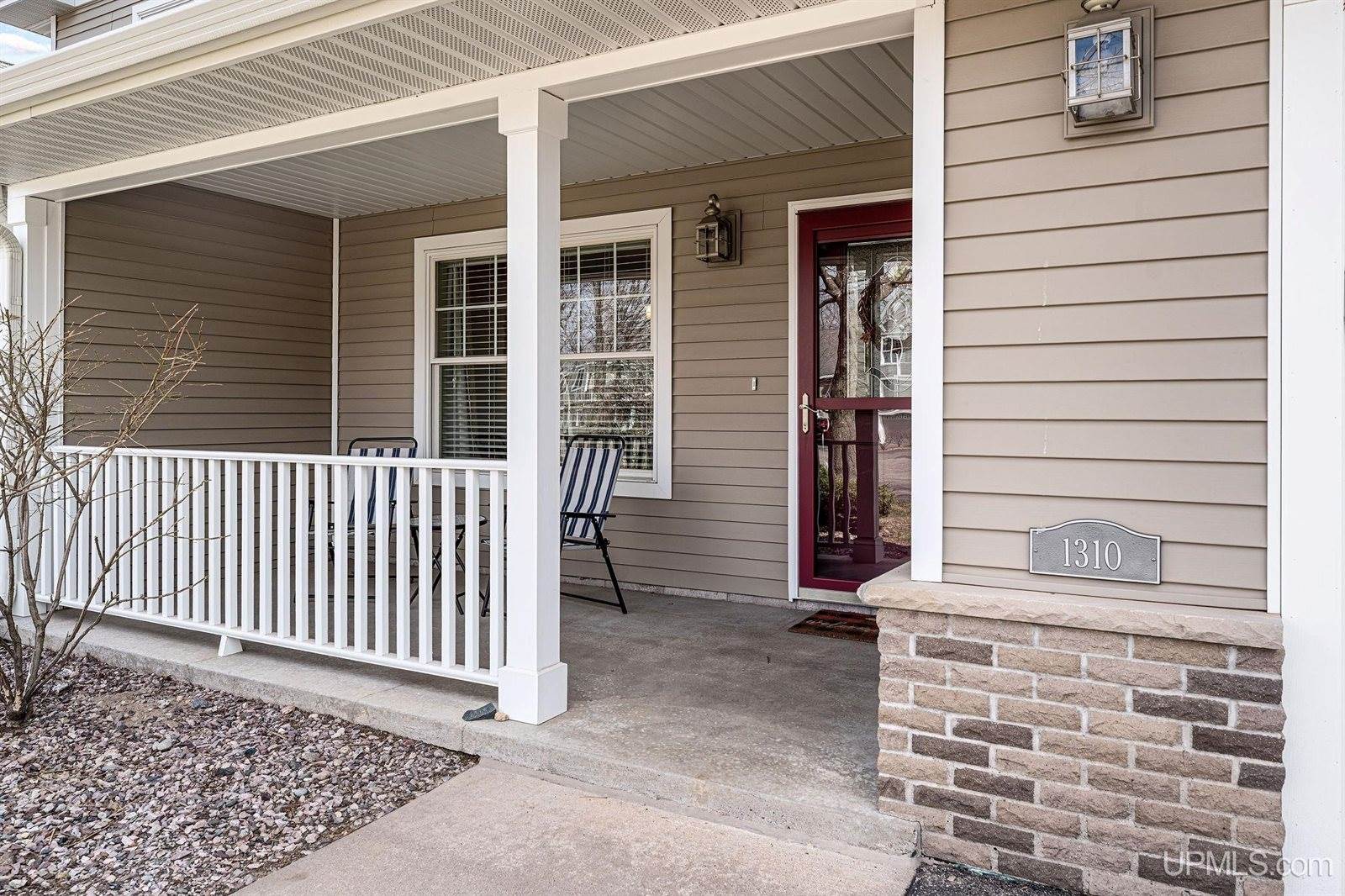 1310 Northbay Court, Marquette, MI 49855