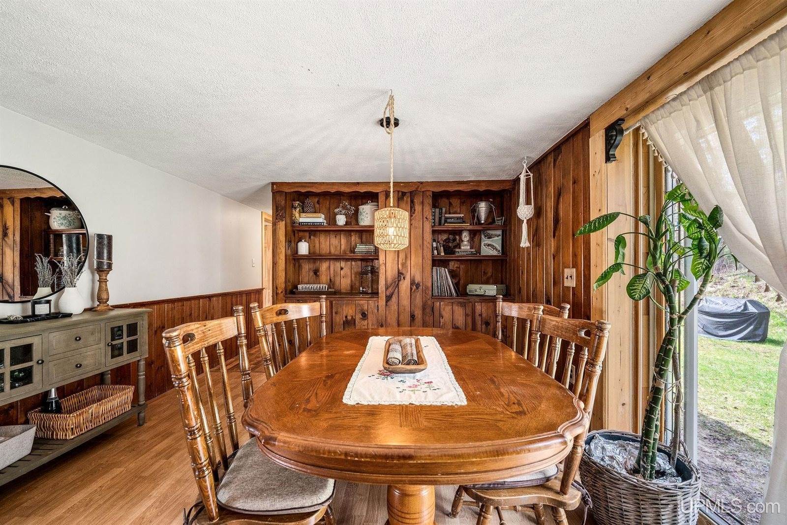 1 CO RD CD Road, Ishpeming, MI 49849