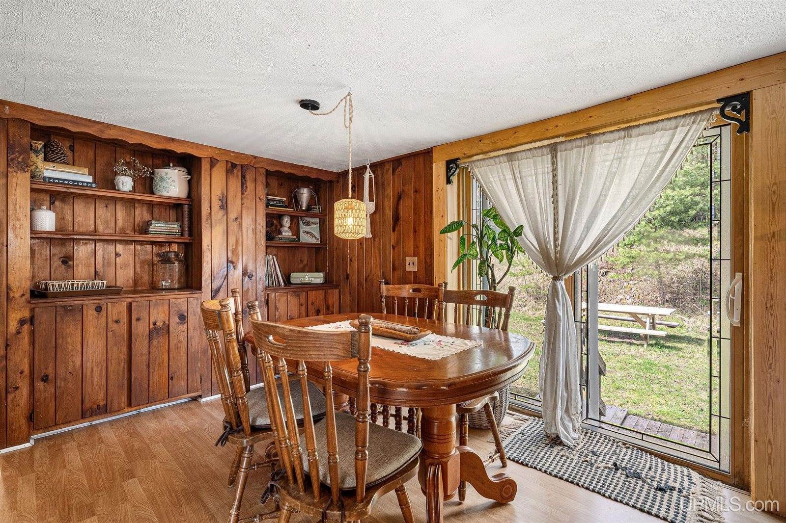 1 CO RD CD Road, Ishpeming, MI 49849
