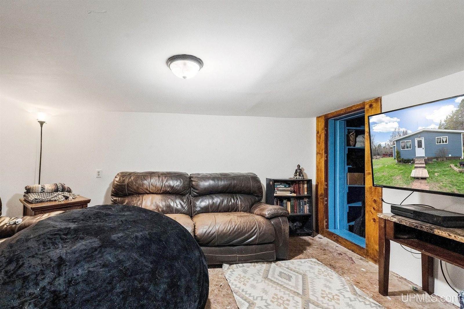 1 CO RD CD Road, Ishpeming, MI 49849