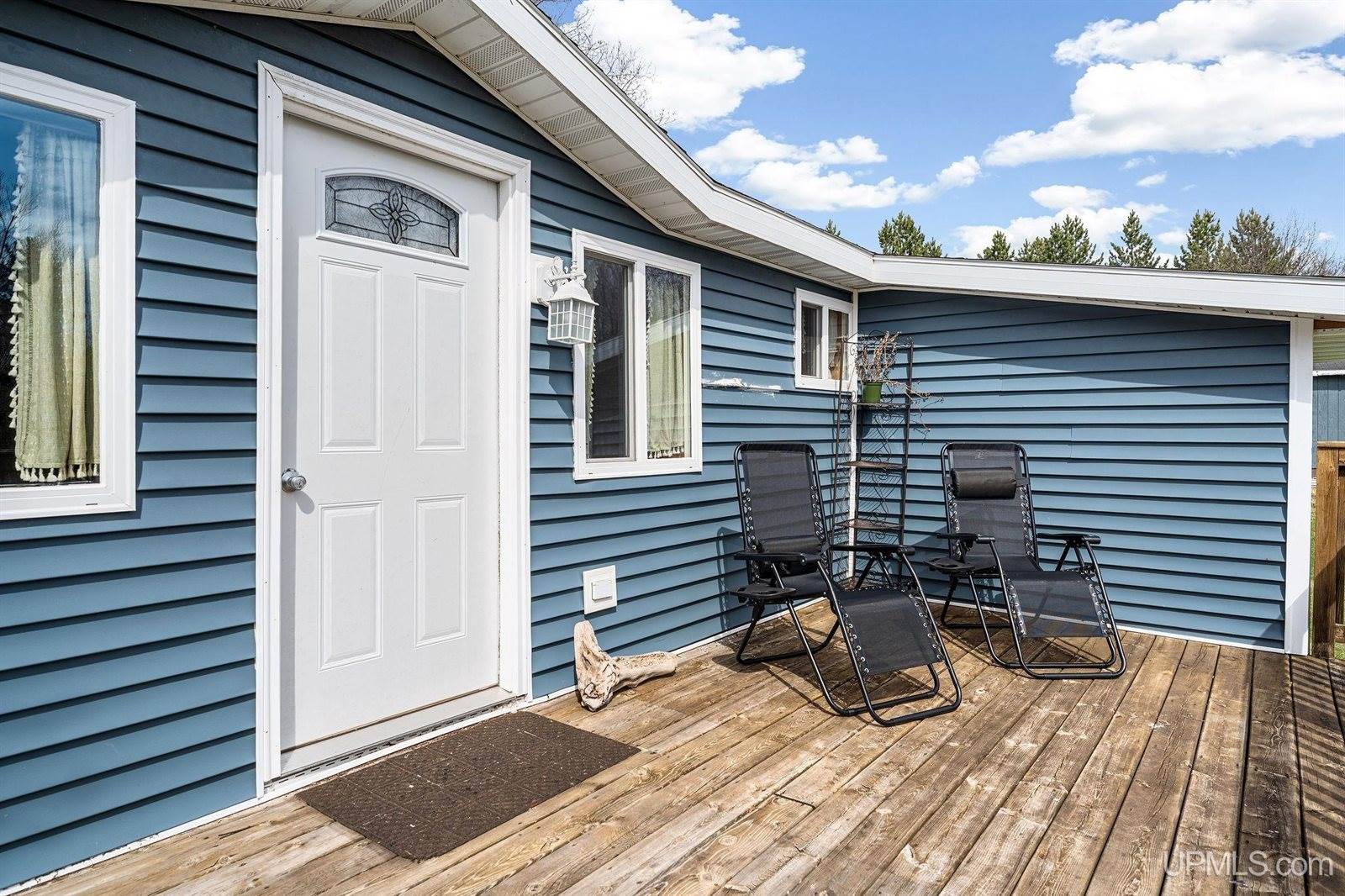 1 CO RD CD Road, Ishpeming, MI 49849