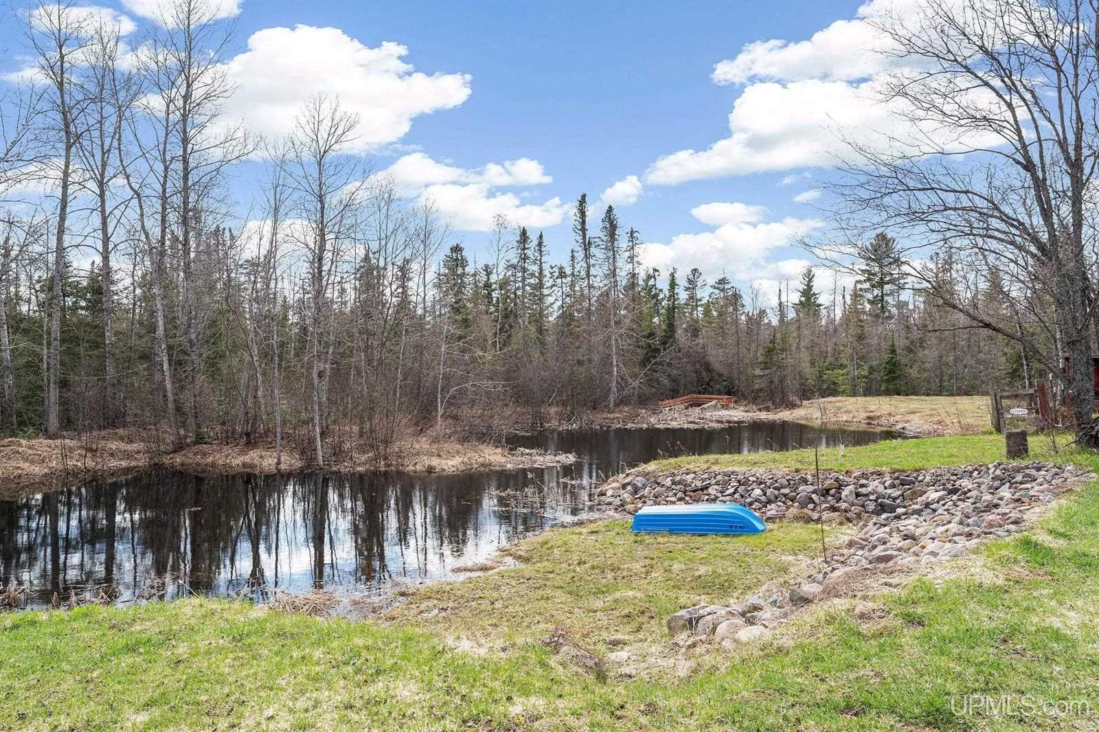 1 CO RD CD Road, Ishpeming, MI 49849