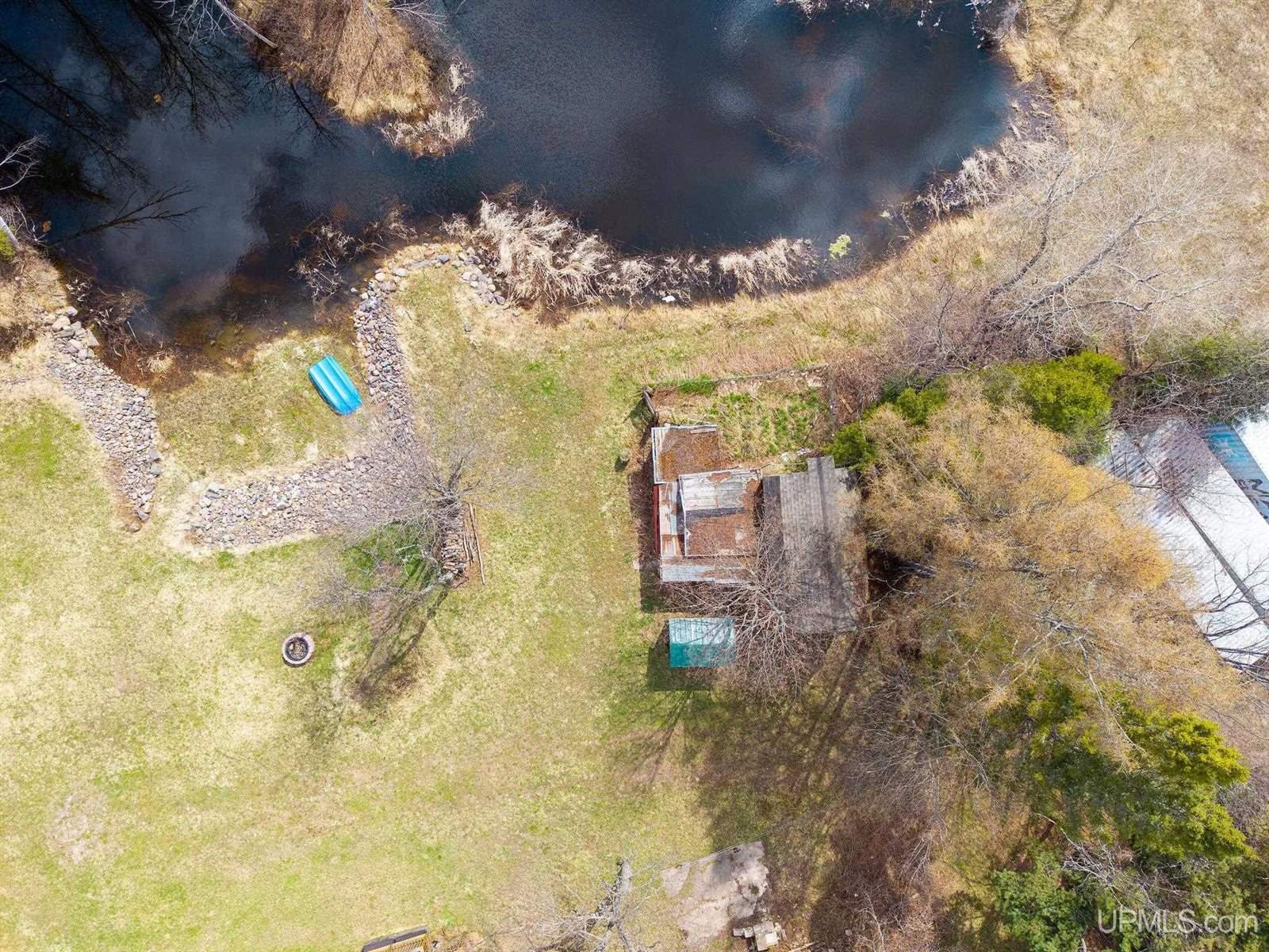 1 CO RD CD Road, Ishpeming, MI 49849