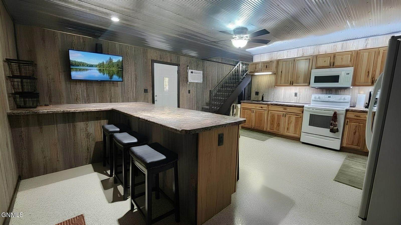 345 1st Road SW, Pick City, ND 58545