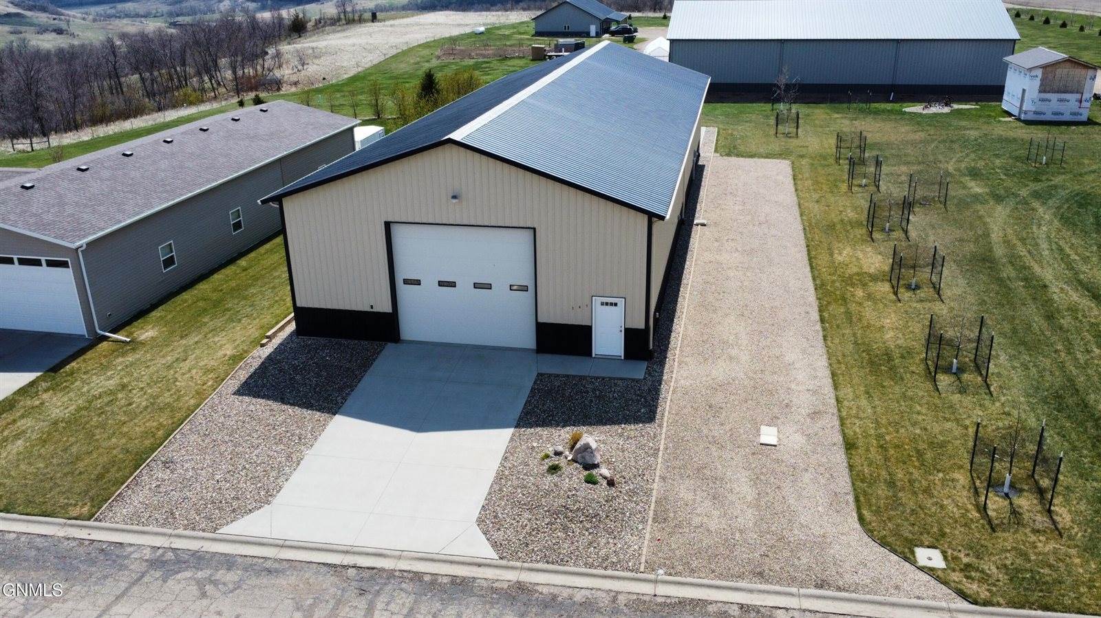 345 1st Road SW, Pick City, ND 58545