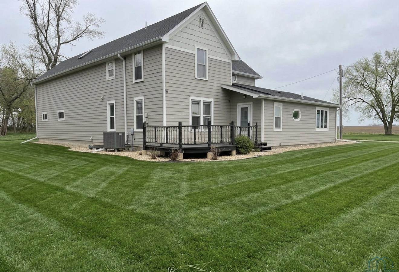 2540 510th St, LeMars, IA 51031