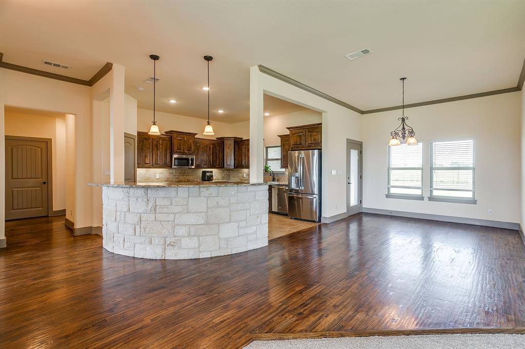 770 County Road 1346, Chico, TX 76431
