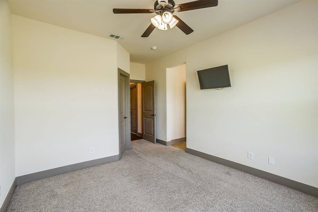 770 County Road 1346, Chico, TX 76431