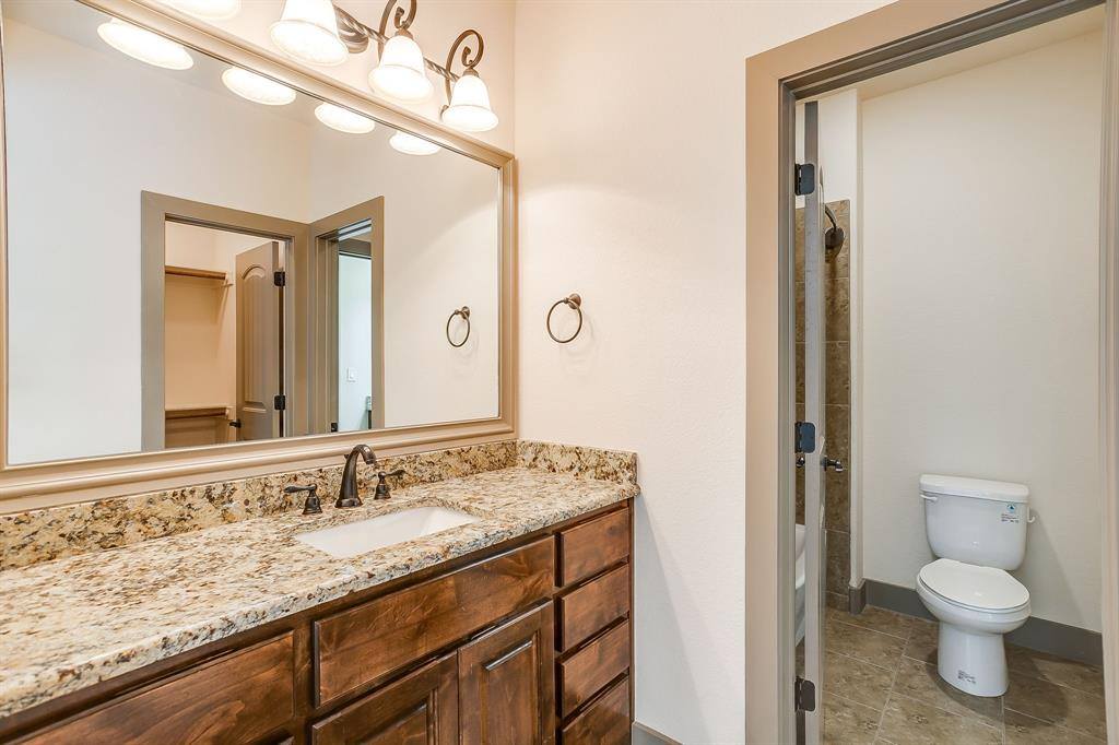770 County Road 1346, Chico, TX 76431