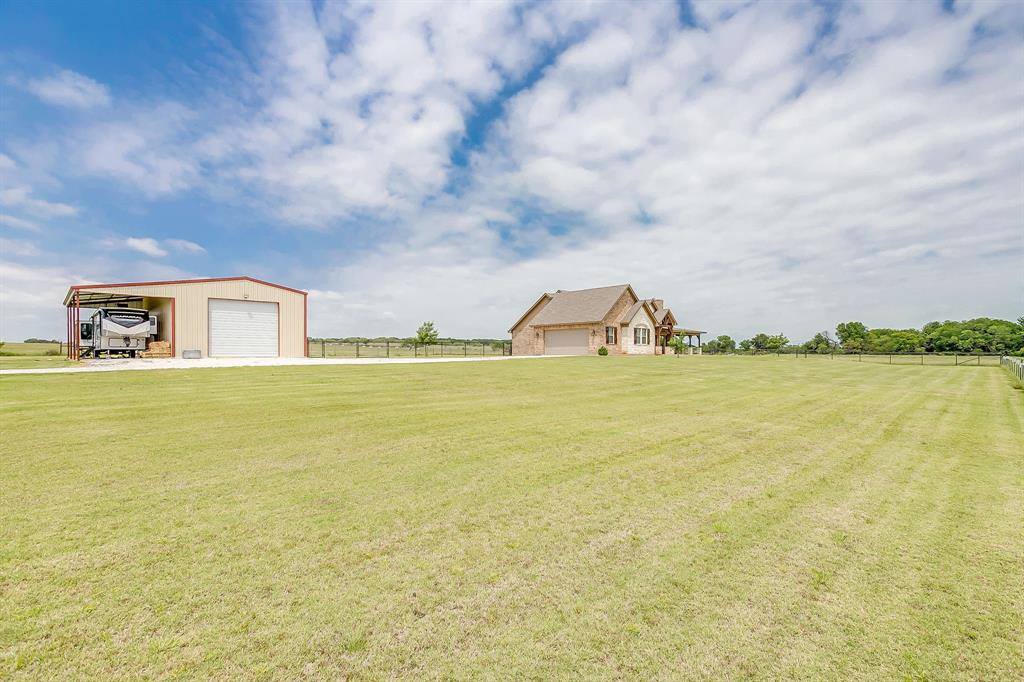 770 County Road 1346, Chico, TX 76431
