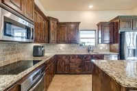 770 County Road 1346, Chico, TX 76431