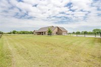 770 County Road 1346, Chico, TX 76431