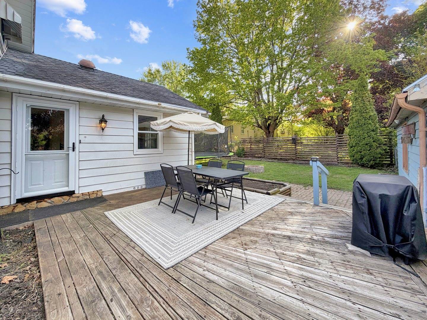 1258 South Blackhawk Avenue, Freeport, IL 61032