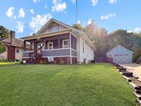 1258 South Blackhawk Avenue, Freeport, IL 61032