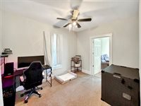 1258 South Blackhawk Avenue, Freeport, IL 61032